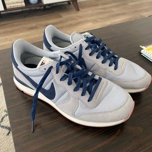 Nike Internationalist.  Size 10